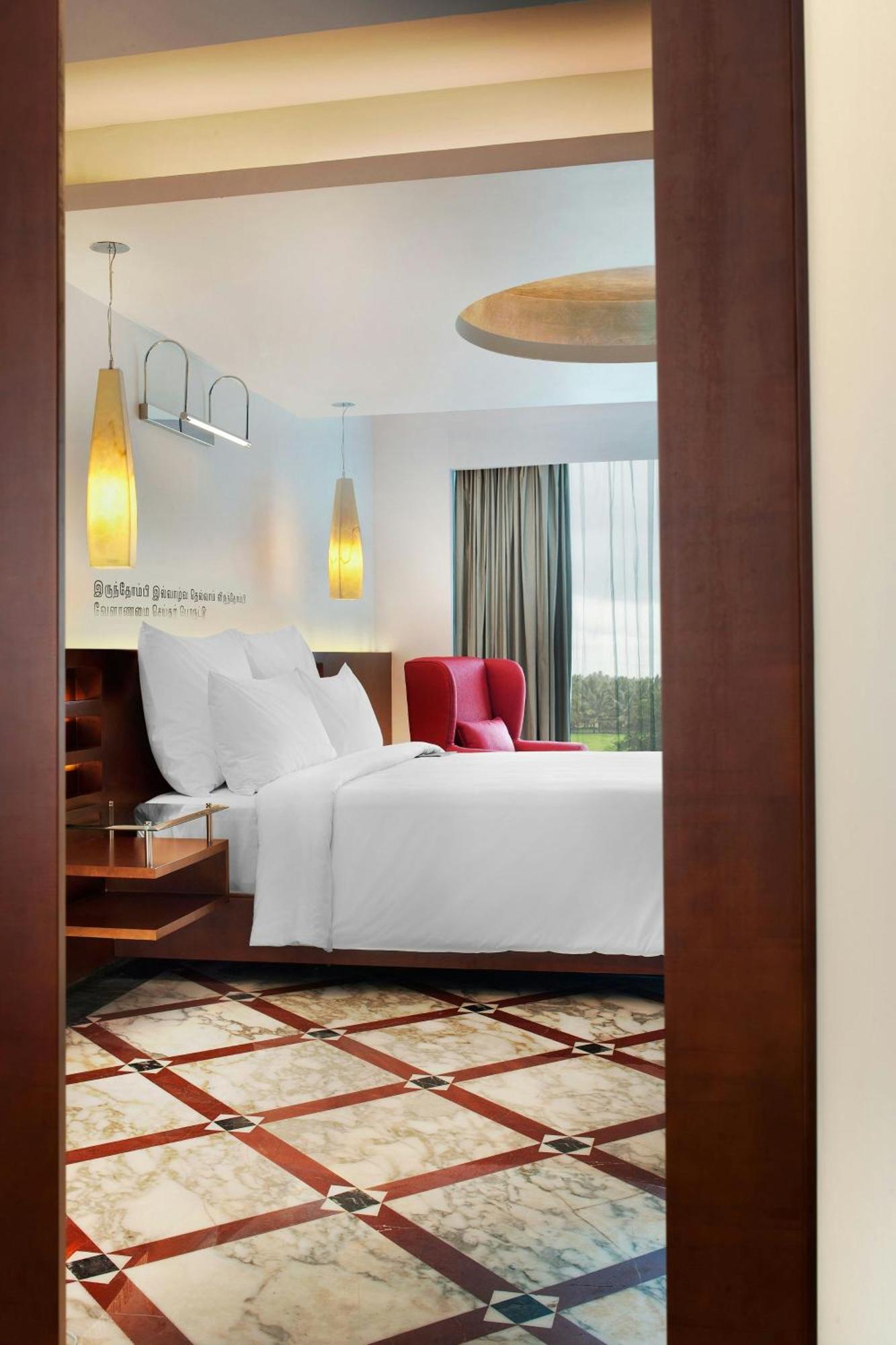Le Meridien Hotel