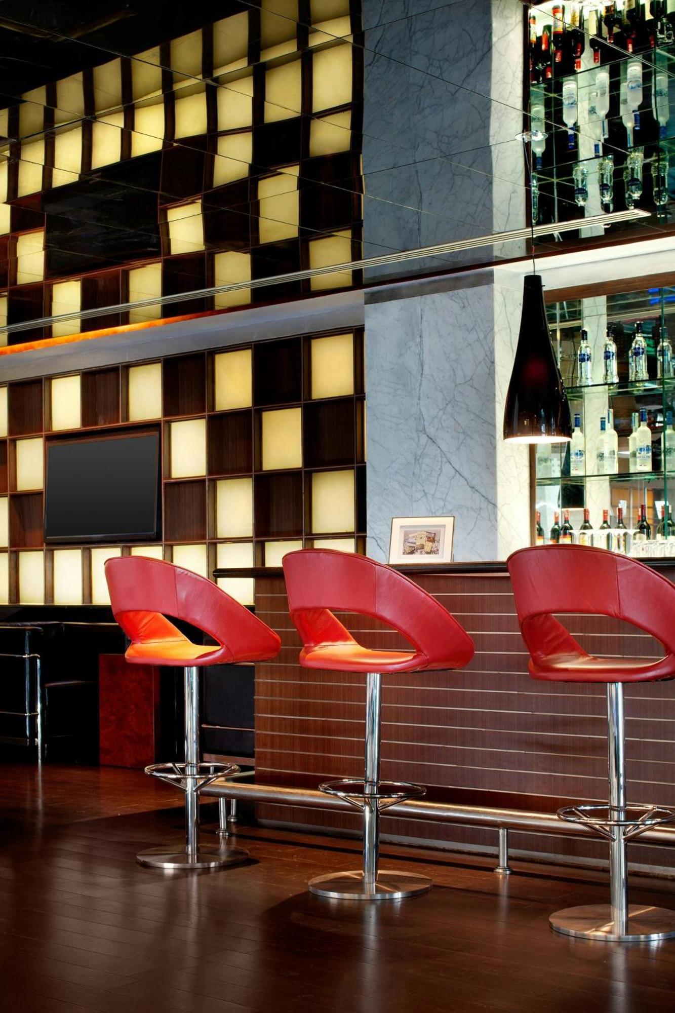 Le Meridien Hotel
